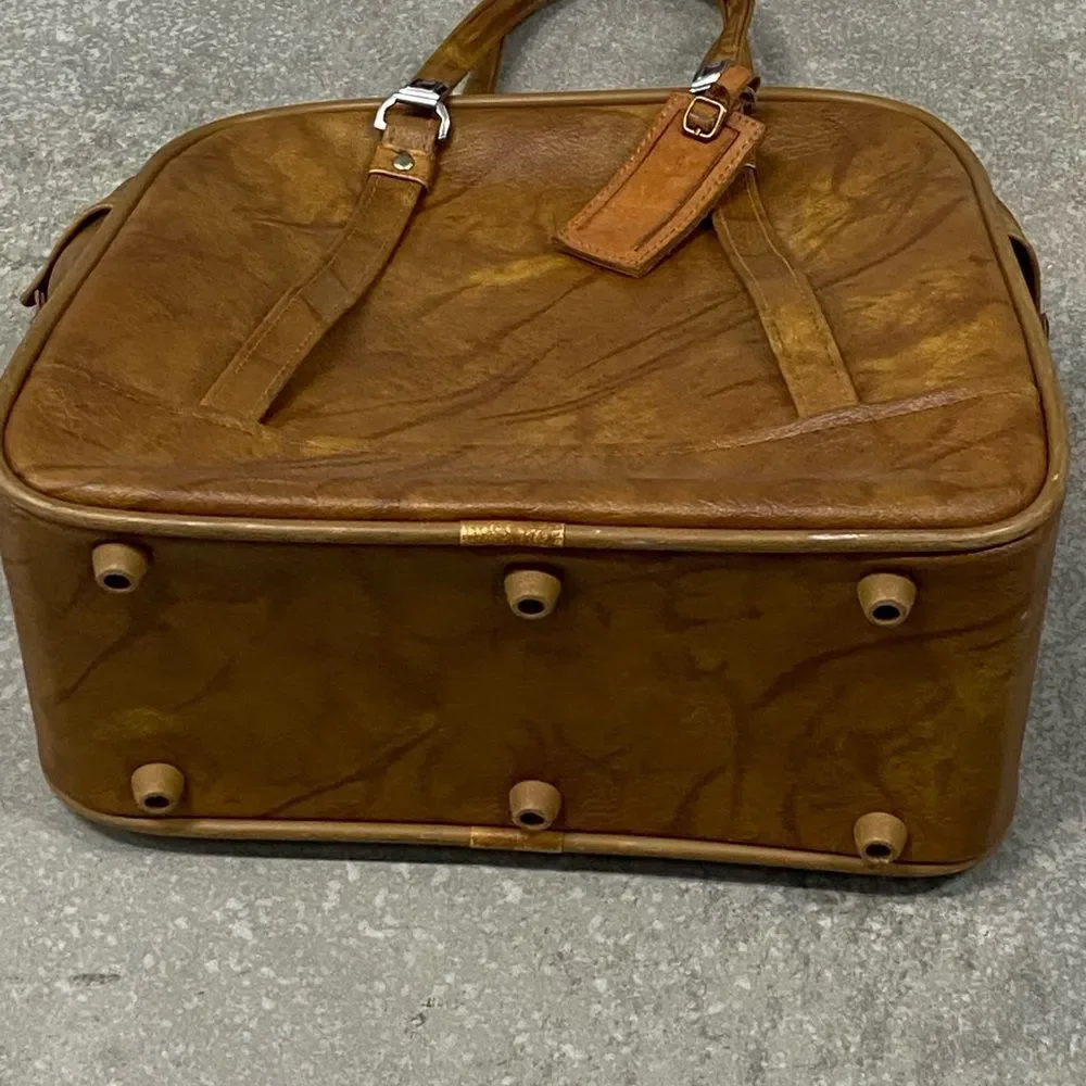 Vintage American Tourister Brown Camel Leather Bag